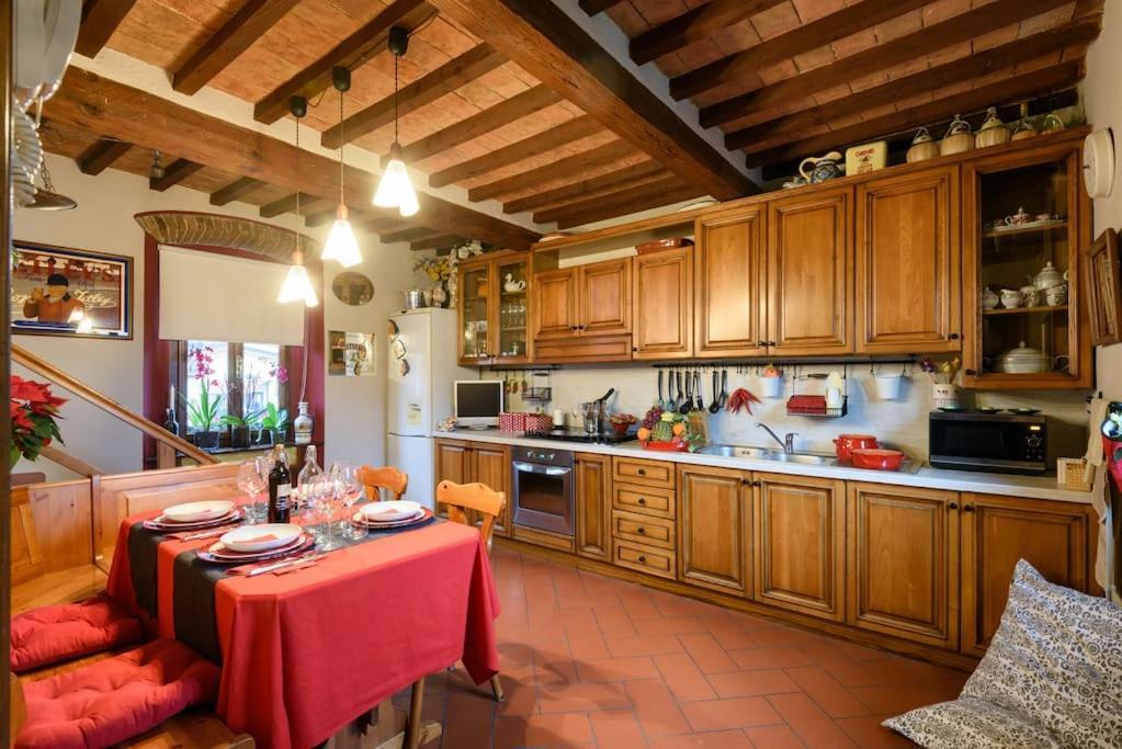 Villa "Corte De' Baldi" Ortignano Raggiolo Exteriér fotografie